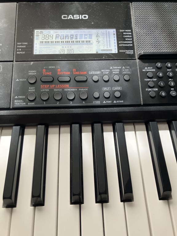 Casio CT-X700 61-Key Arranger Black | Guitar Center