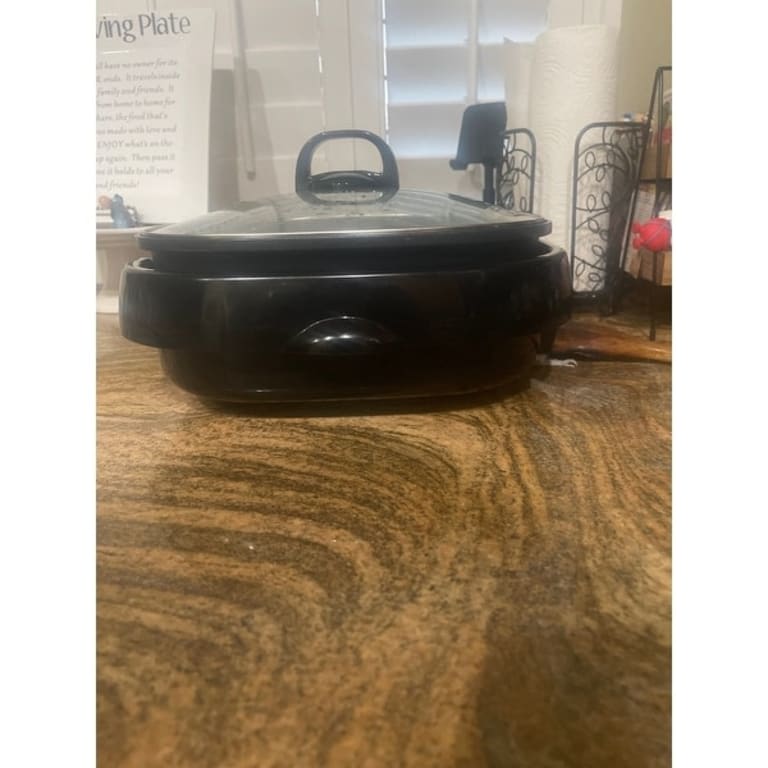 Aroma Housewares Grillet 4Qt. 3in1 CoolTouch Electric Indoor Grill