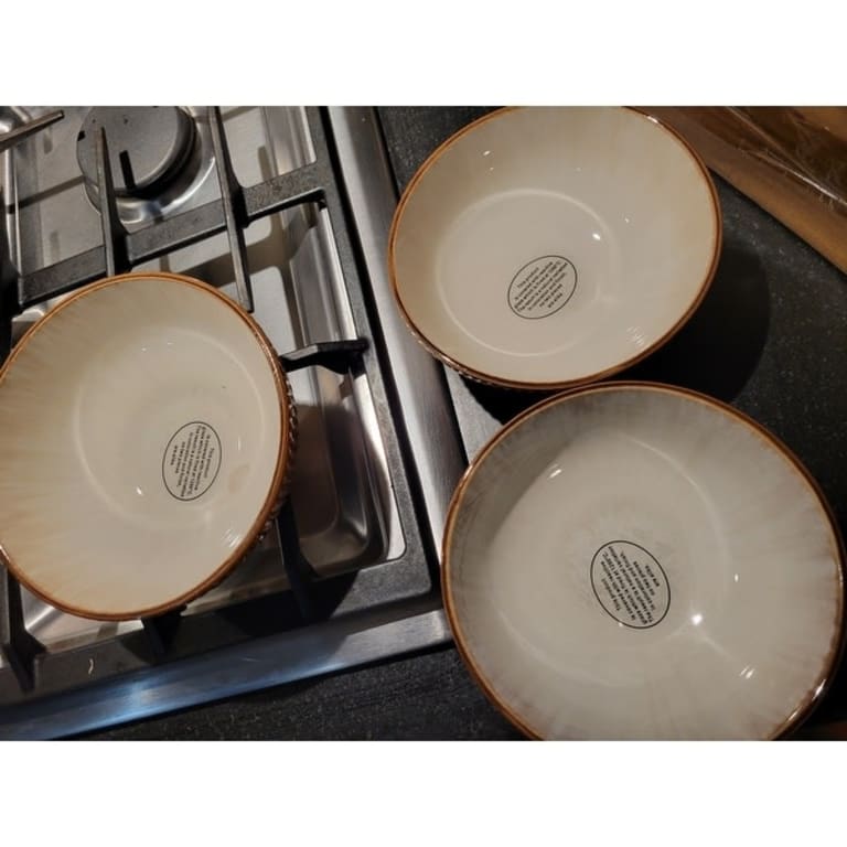 Tabletops Gallery Jura 16PC Dinnerware Bed Bath & Beyond 34847320
