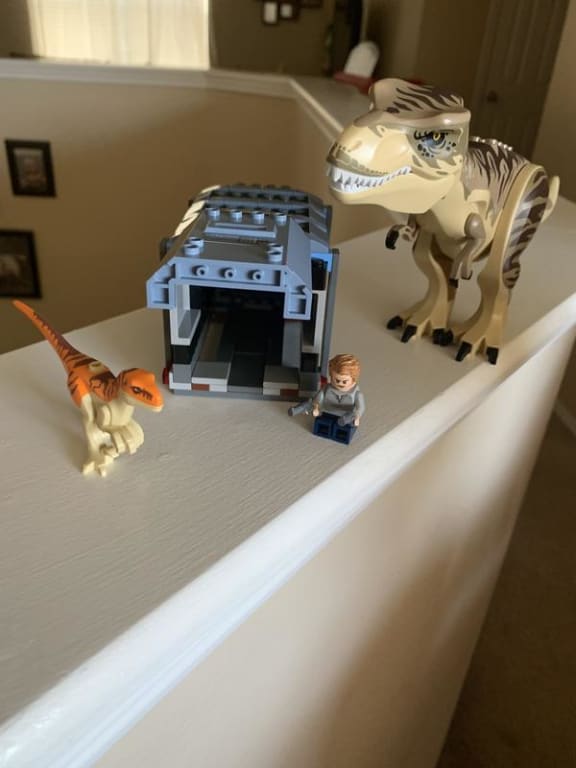 LEGO Jurassic World 76948 T.rex & Atrociraptor Dinosaur Breakout