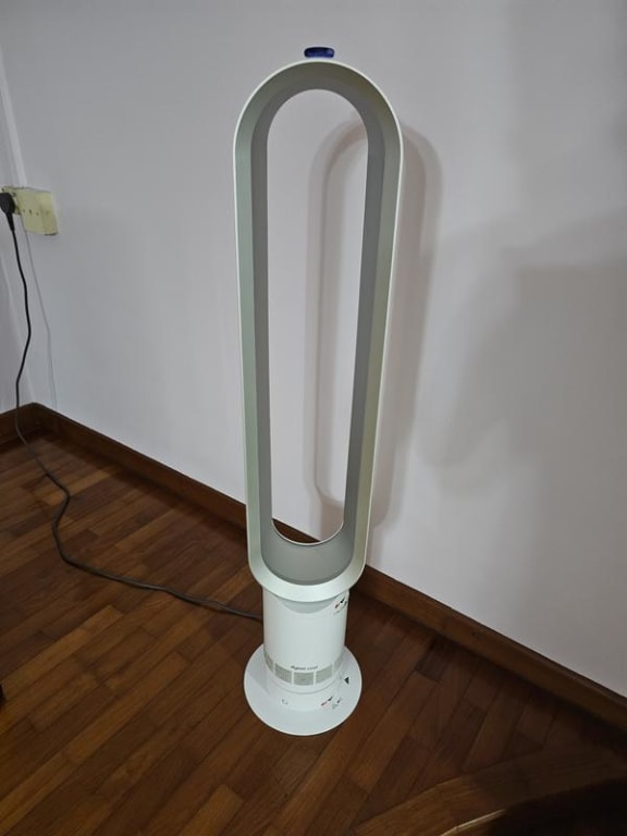 Dyson Cool AM07 Tower Fan, White