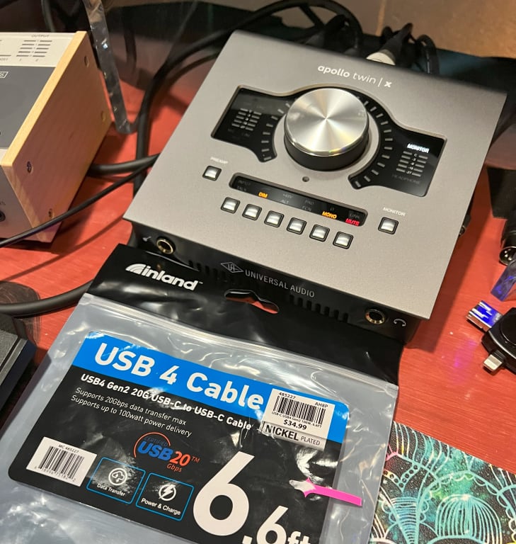 Universal Audio Apollo Twin X DUO USB Heritage ED (Windows Universal Audio Apollo Twin X DUO USB Heritage ED (Windows