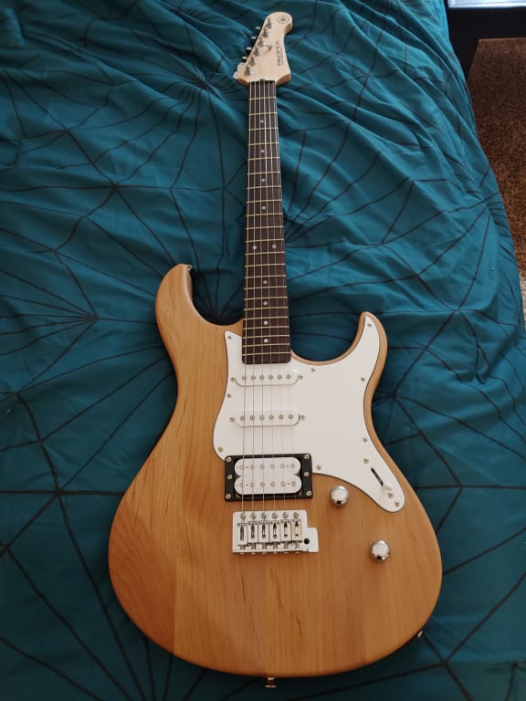 Yamaha PAC112V Electric Guitar Old Violin Sunburst | Guitar Yamaha PAC112V Electric Guitar Old Violin Sunburst | Guitar