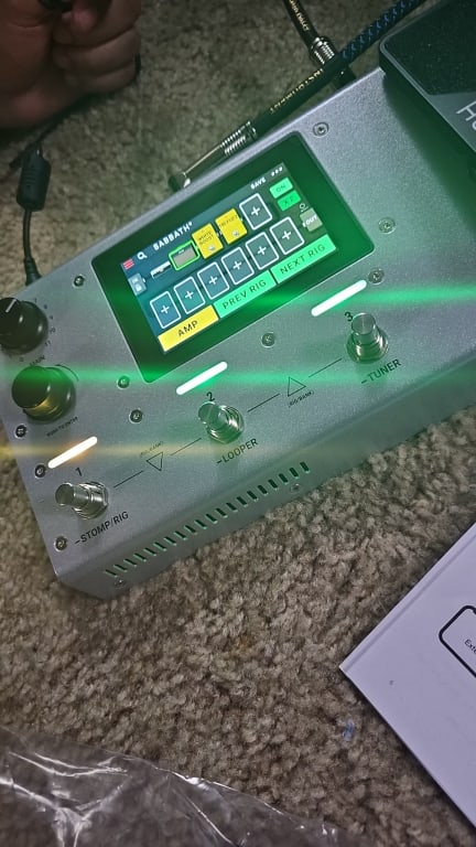 HeadRush MX5 Limited-Edition Compact Quad-Core Guitar FX & Amp