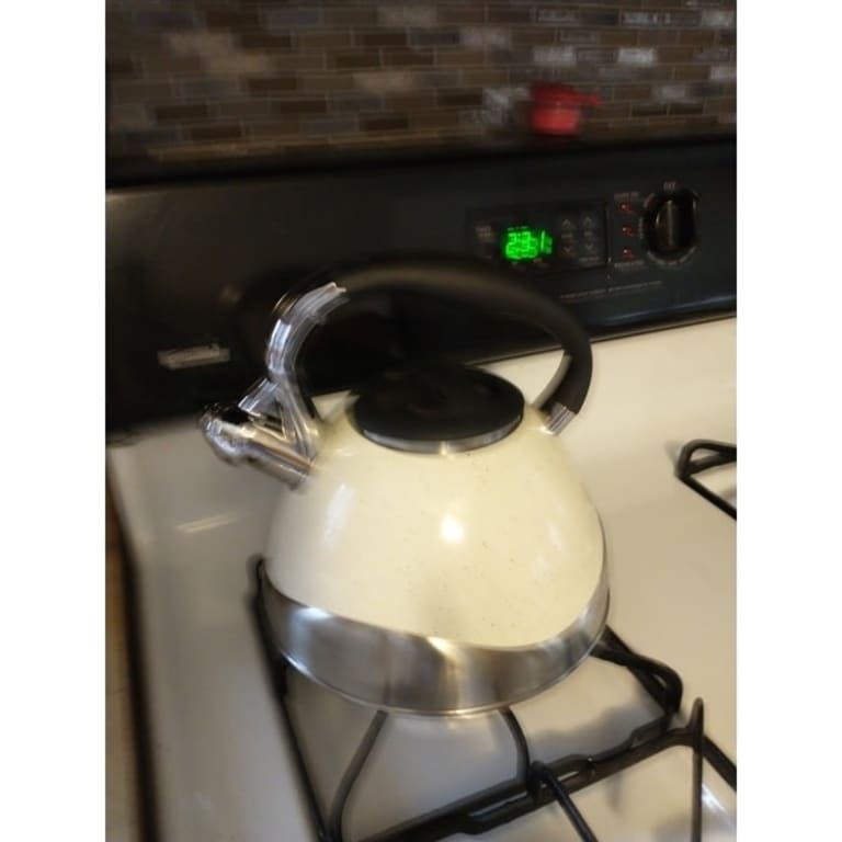 MegaChef 3 Liter Stovetop Whistling Kettle in Light Tan Speckle Bed