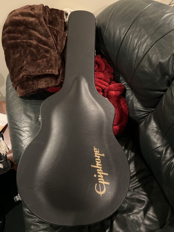 Epiphone 335 Hardshell Guitar Case | Guitar Center Epiphone 335 Hardshell Guitar Case | Guitar Center