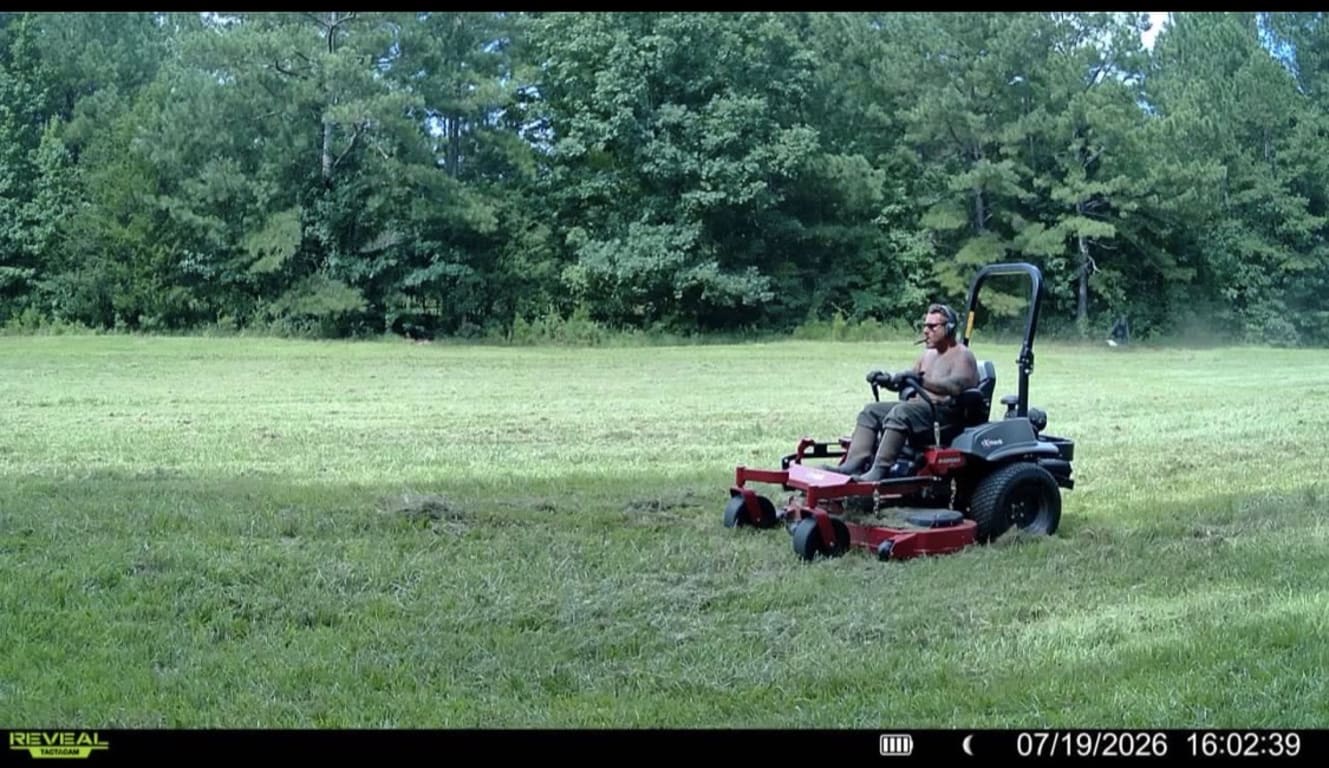 Exmark Lazer Z S-Series Mower | Model LRS801GKA604A1