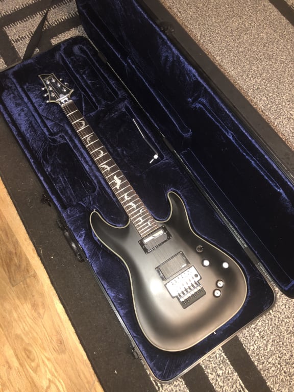 Schecter Guitar Research Damien Platinum 6 With Floyd Rose Schecter Guitar Research Damien Platinum 6 With Floyd Rose