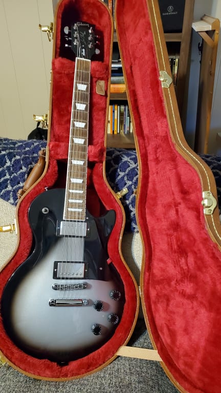 Open Box Gibson Limited Edition Les Paul Studio Deluxe Electric