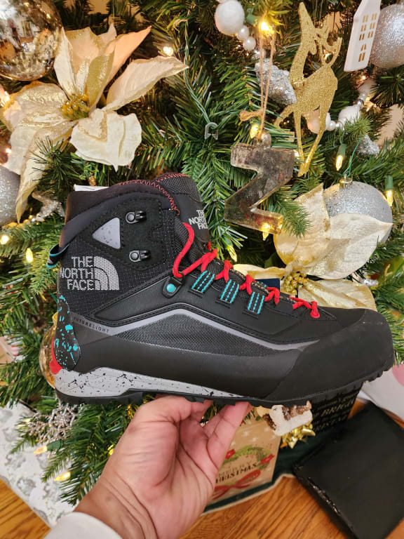 ★関税込★THE NORTH FACE★M SUMMIT BREITHORN FUTURELIGHT★ Men's Summit Series Breithorn FUTURELIGHT™ Boots | The North