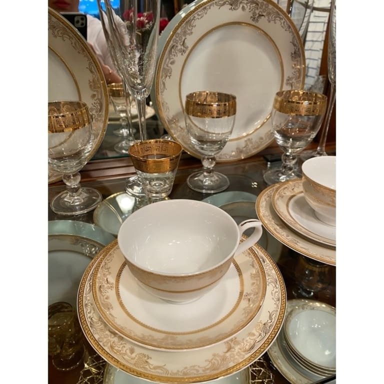 57-piece Bone China Dinnerware Set for 8 People - Chloe - Bed Bath