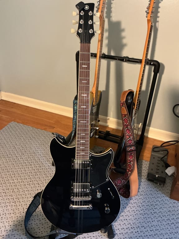 Yamaha Revstar Standard RSS20 Chambered Electric Guitar Black