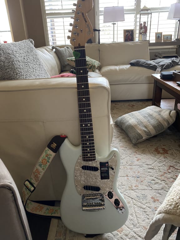 Fender American Performer Mustang Rosewood Fingerboard Fender American Performer Mustang Rosewood Fingerboard