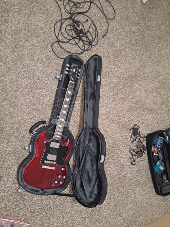 Open Box Epiphone SG Standard Electric Guitar Ebony Open Box Epiphone SG Standard Electric Guitar Ebony