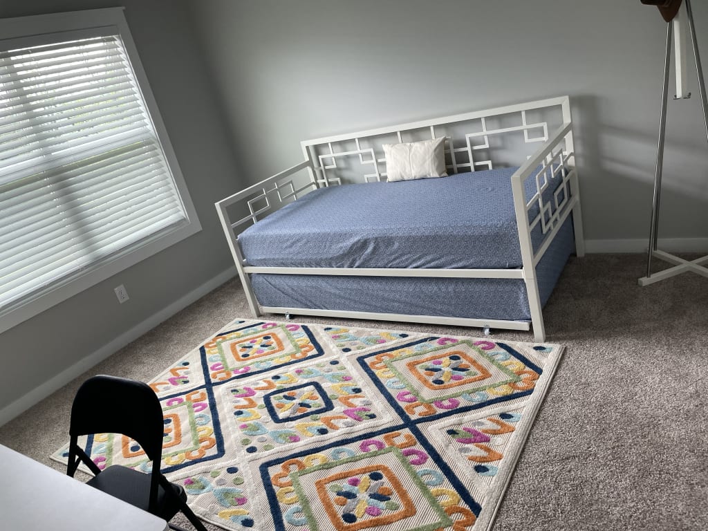 (E287) Yellow & Ivory Diamond Design Indoor & Outdoor Area Rug, 5x7