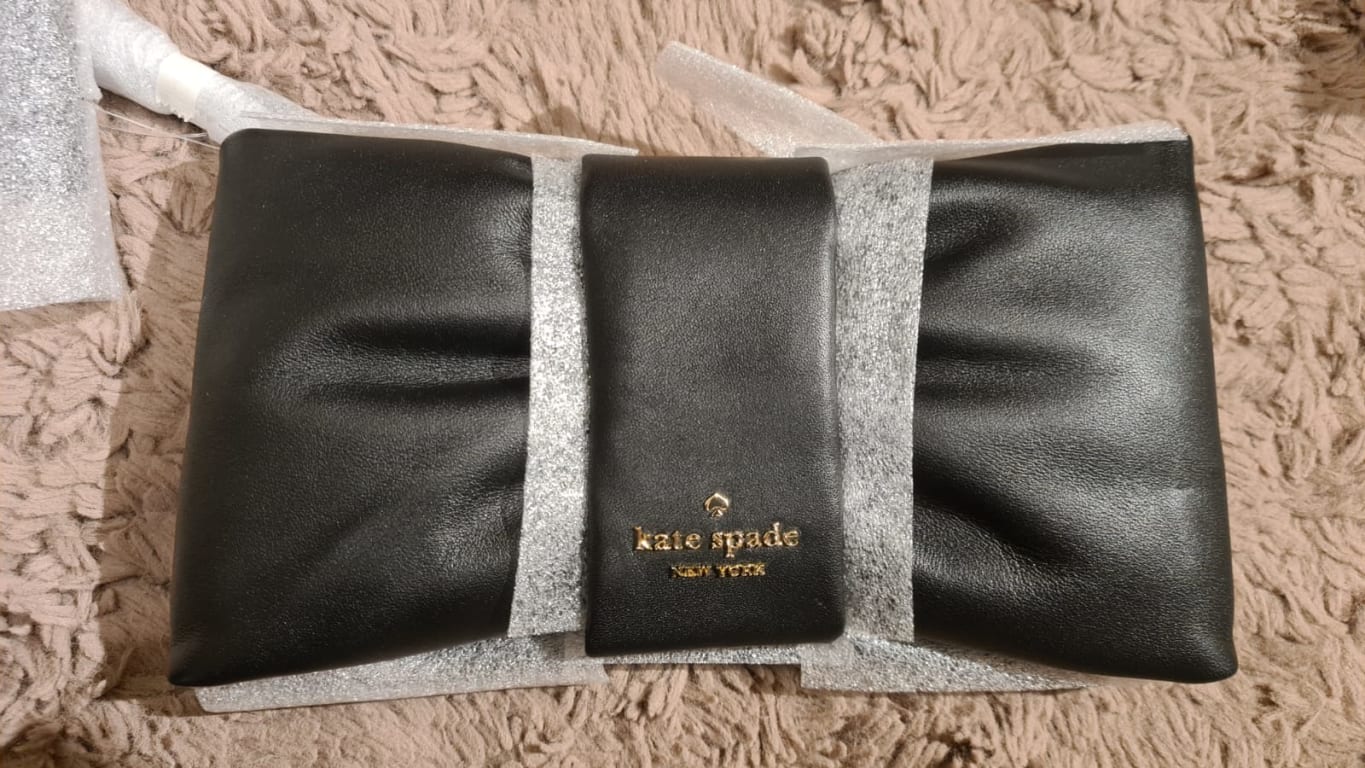 Millie Bow Medium Wristlet | Kate Spade Outlet