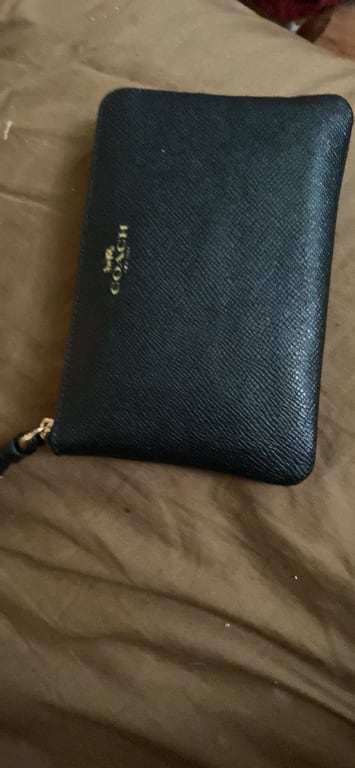 Coach Gray Double Corner Zip Wristlet – MSU Surplus Store