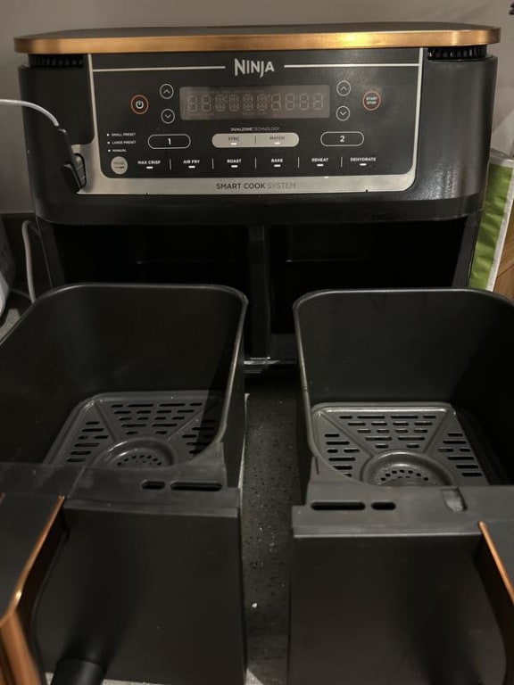 Ninja Foodi MAX Dual Zone Air Fryer with Smart Cook System AF451UK •  Reilly's of Enniskillen