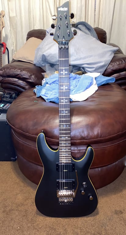 Schecter Guitar Research Demon-6 FR Electric Guitar Satin Schecter Guitar Research Demon-6 FR Electric Guitar Satin
