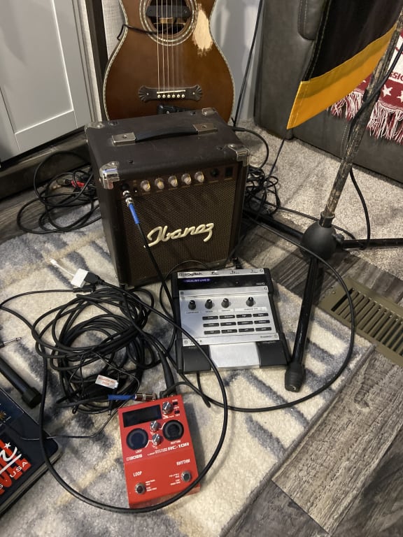 BOSS RC-10R Rhythm Loop Station Effects Pedal | Guitar Center BOSS RC-10R Rhythm Loop Station Effects Pedal | Guitar Center