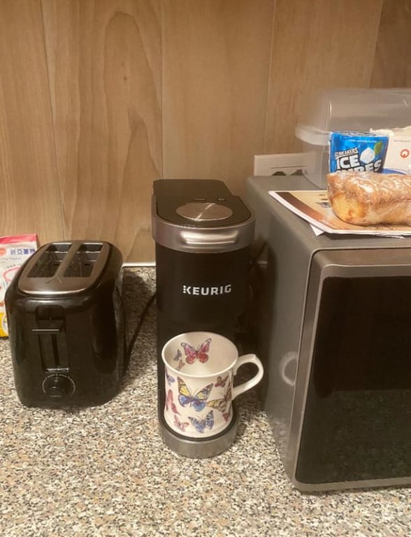 Keurig KMini Basic Single Cup Coffee Maker, Oasis At Home