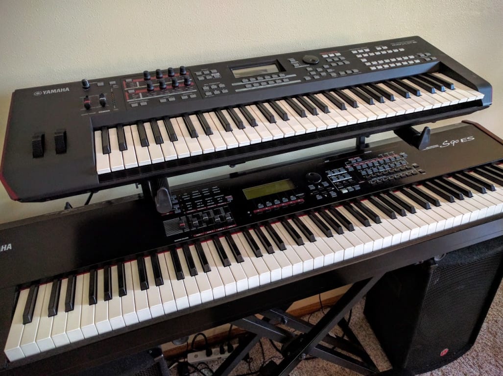 Yamaha MOXF6 61-Key Semi-Weighted Synth | Guitar Center