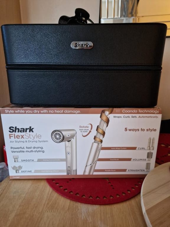 Shark FlexStyle Air Styling & Hair Drying System review