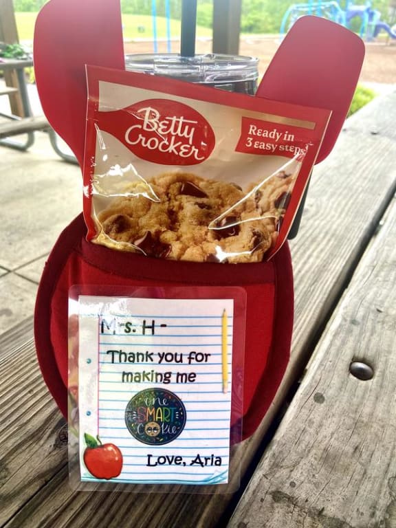 user uploaded review image1 , graphic