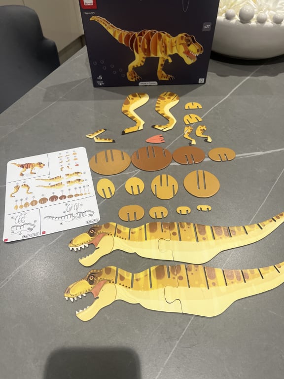 T-Rex 3D Wooden Puzzle – Kikkerland Design Inc