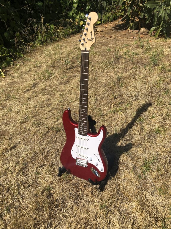 Corpo Fender Squier Hardtail Stratocaster Fiesta Red – Bullet HT, Legno Poplar - 2