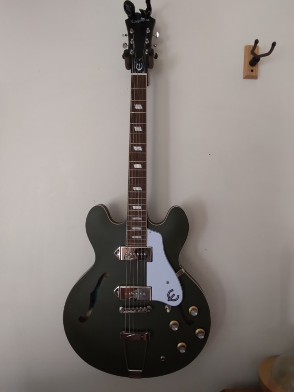 Epiphone Casino Worn Hollowbody Electric Guitar Olive Drab Epiphone Casino Worn Hollowbody Electric Guitar Olive Drab