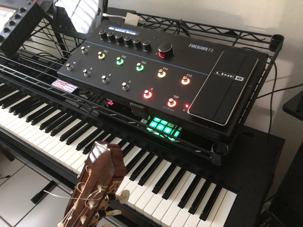 Line 6 Firehawk FX Guitar Multi-Effects Processor | Guitar Center