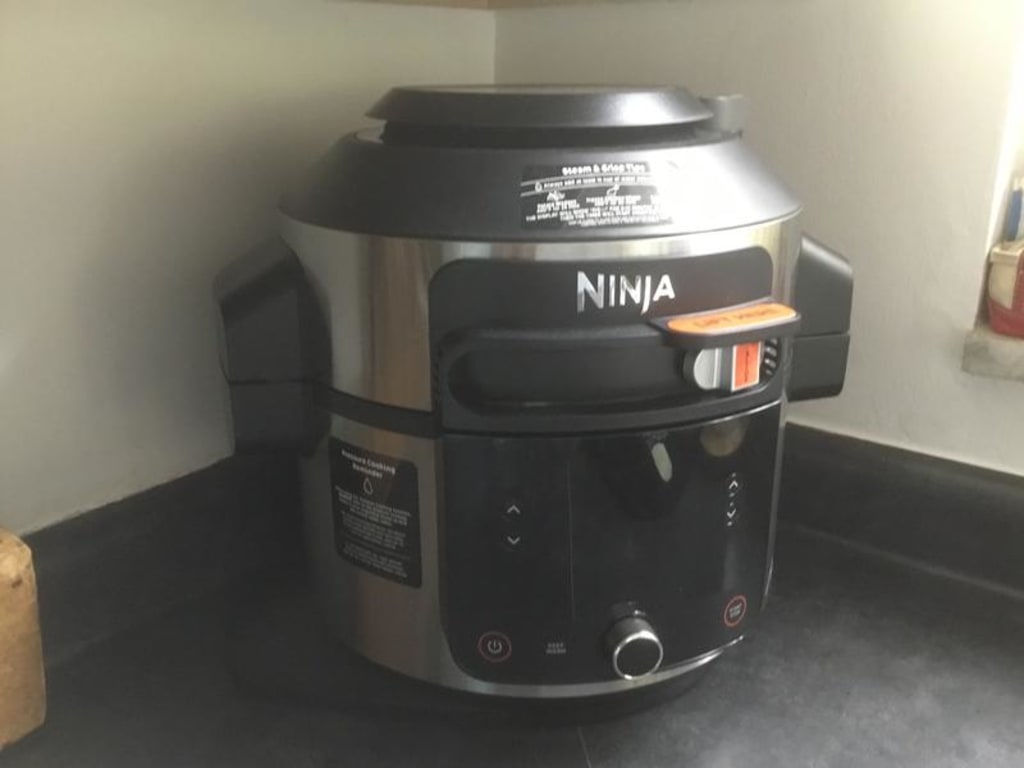 Ninja OL501 Foodi 14-in-1 6.5 Quart SmartLid Pressure Cooker Steam