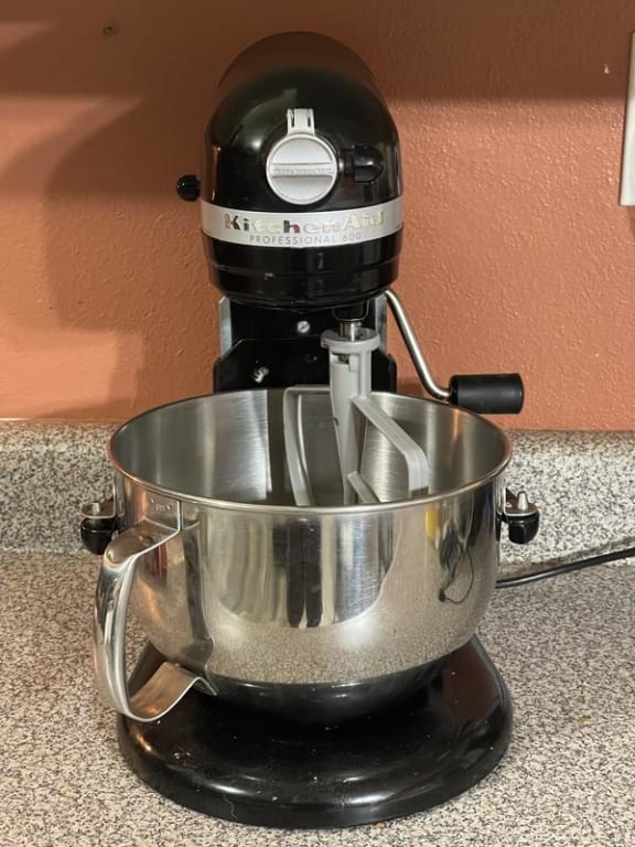 KitchenAid Professional 600 Series 6 Qt. Bowl-Lift Stand KitchenAid Professional 600 Series 6 Qt. Bowl-Lift Stand