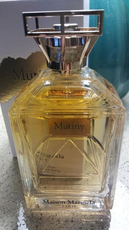 Maison Margiela Mutiny ミューティニー 50ml M109332737 - 香水(ユニ
