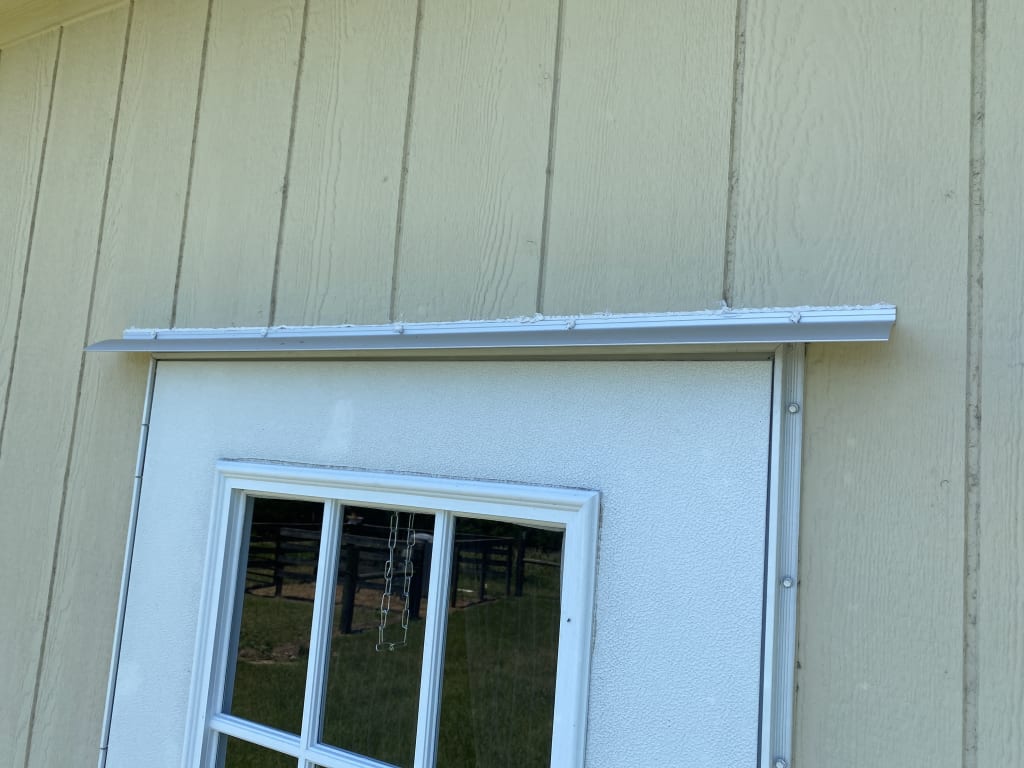 3" overhang on each side