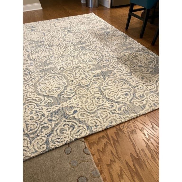 SAFAVIEH Handmade Blossom Mahalia Modern Floral Wool Rug On Sale