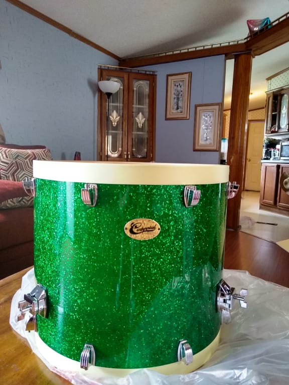 Open Box Ludwig Centennial Zep 4-Piece Shell Pack Natural | Guitar