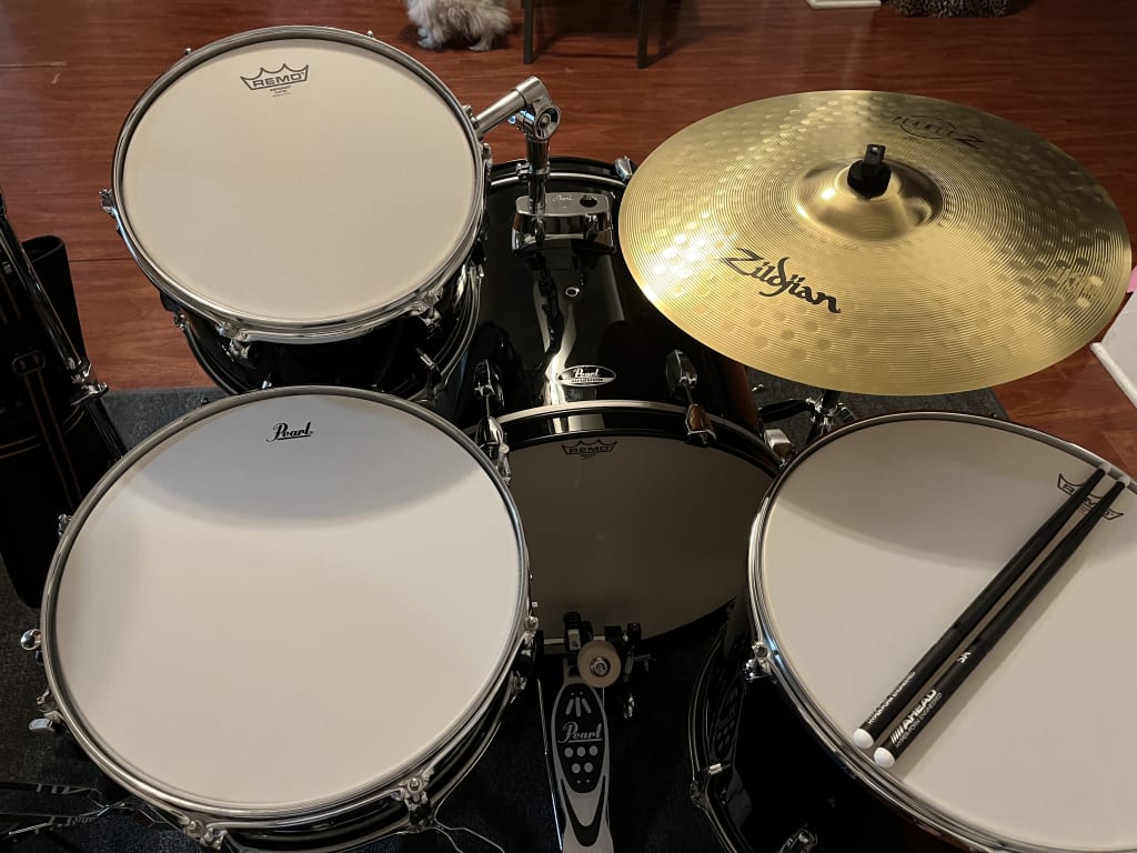 Pearl Roadshow 5-Piece Drum Set With Hardware and Zildjian Planet