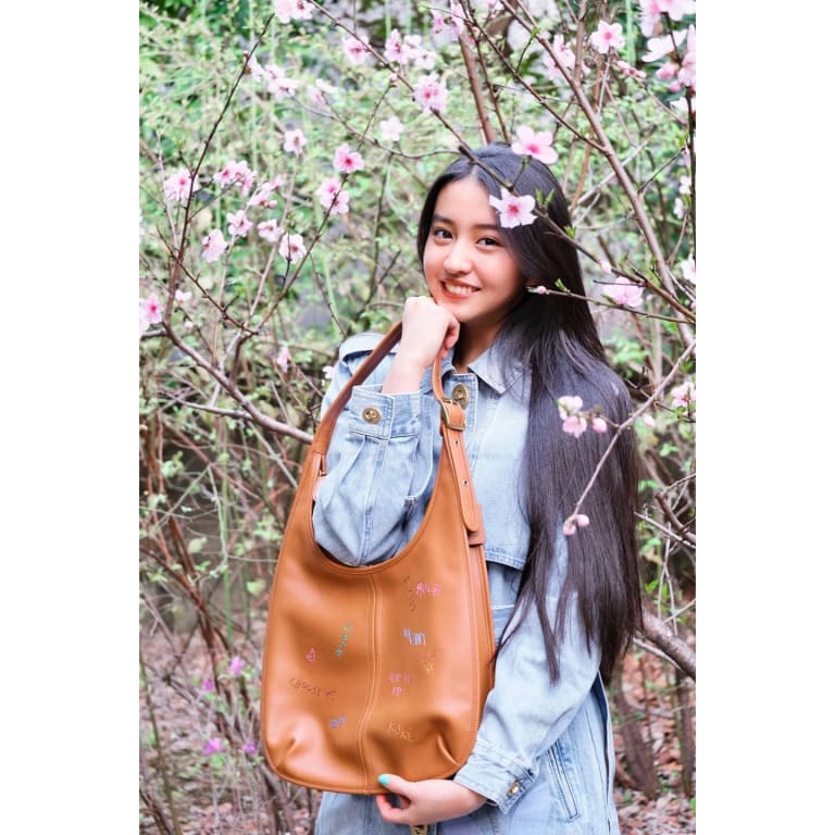 BobHairstyle #CoachShoes #DenimDress #TotePurse . Denim Dress with