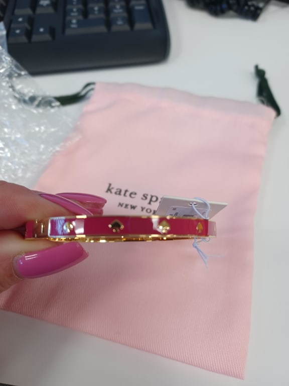 Spot the spade enamel hinged bangle clearance