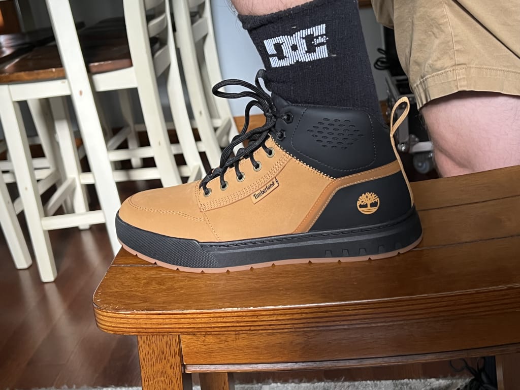 Men's Maple Grove Leather Chukka Men's Maple Grove Leather Chukka