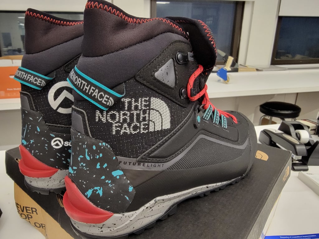 Men's Summit Series Breithorn FUTURELIGHT™ Boots | The North Face SUMMIT BREITHORN FUTURELIGHT