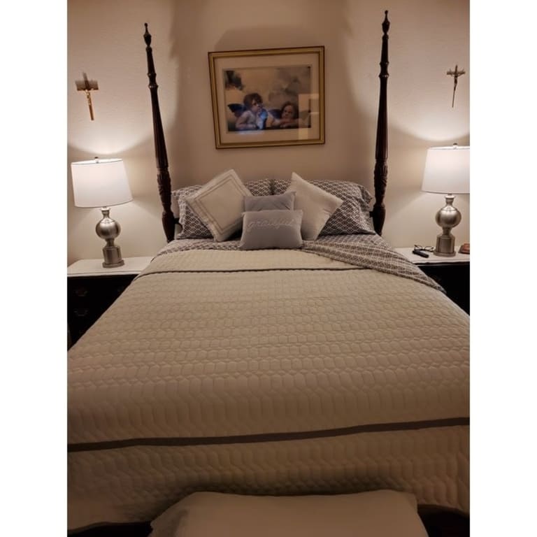 Chic Home 3Piece Marla White Hotel Collection Quilt Set Bed Bath & Beyond 12877157