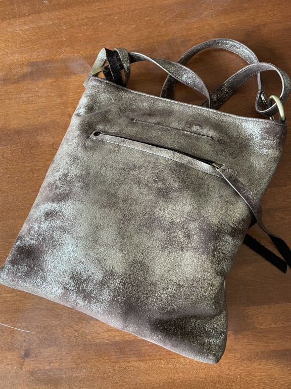 Customer Image Captioned: Sonoma large shimmer crossbody back