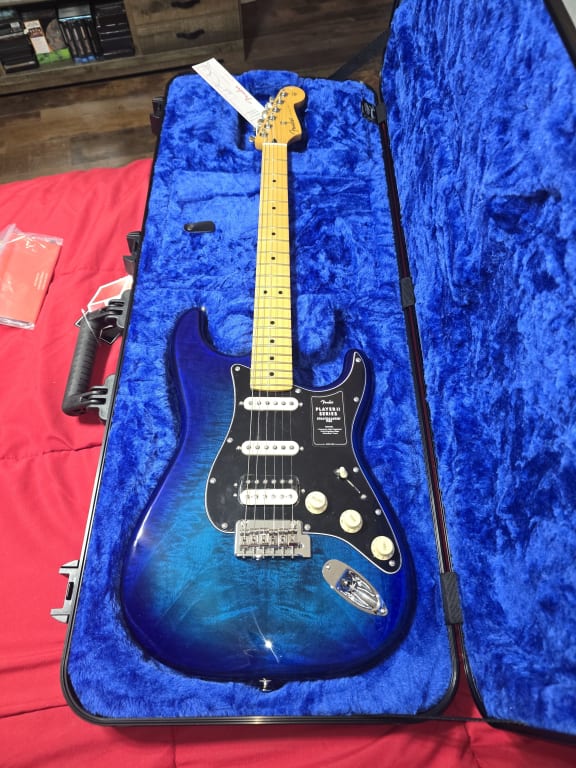 Fender Player II Stratocaster HSS Plus Top Electric Guitar - Blue