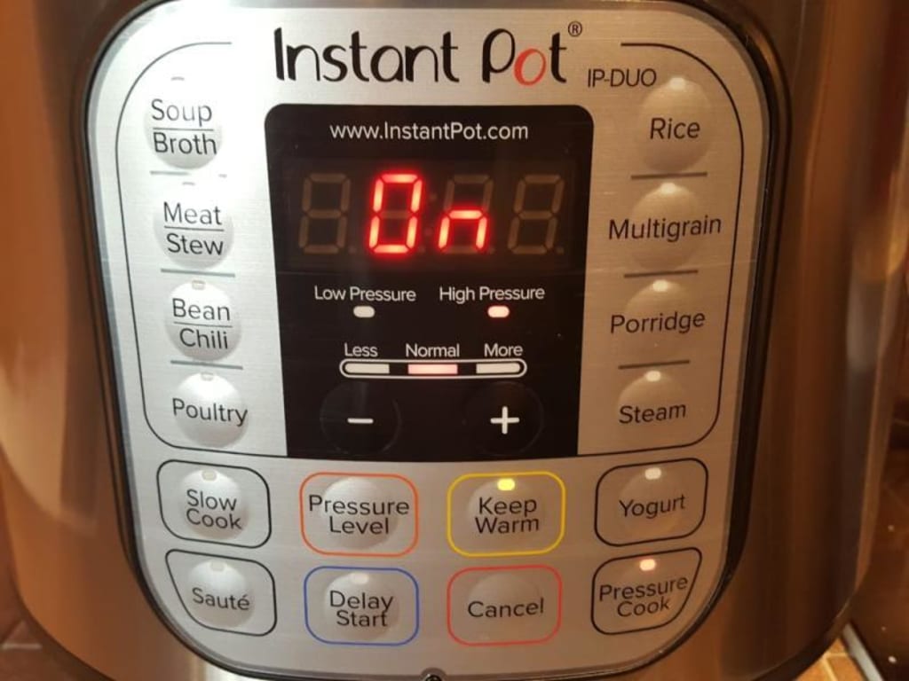 Instant pot ultra mini 3qt (New Model) for Sale in South Brunswick