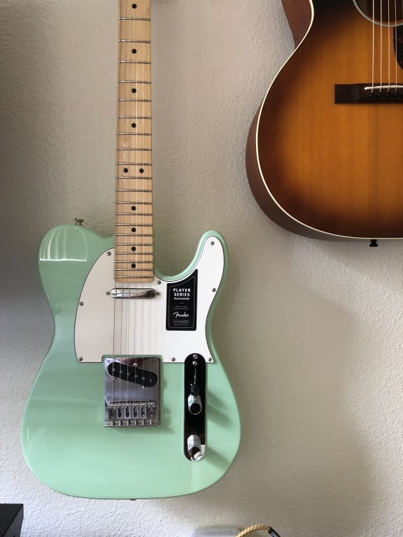 Open Box Fender Player Series Telecaster Maple Fingerboard