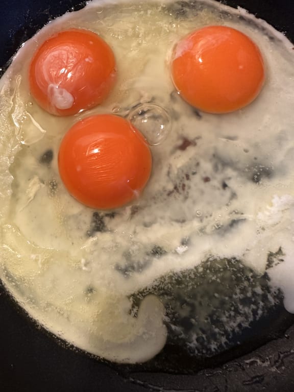 user uploaded review image2 , graphic