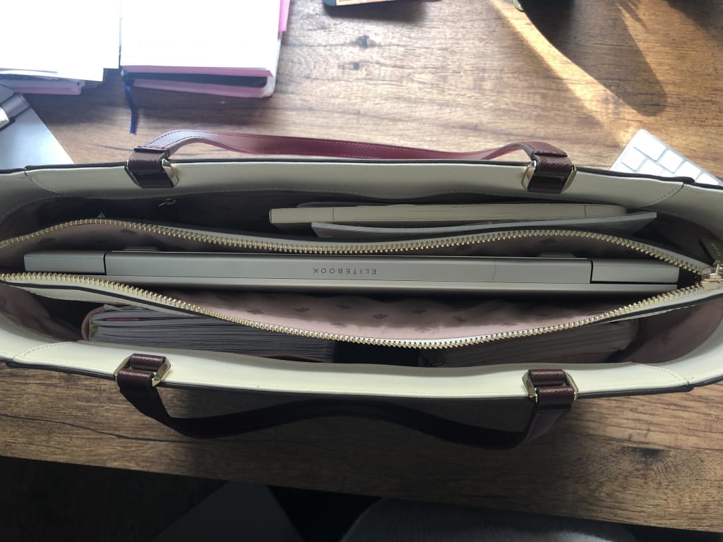 Kate Spade New York Staci Large Laptop Tote Leather Handbag Black wkru7099